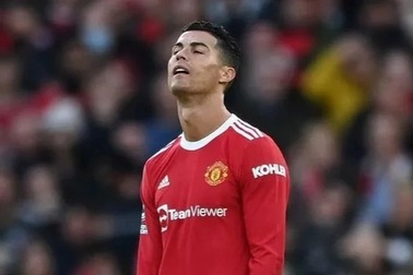 Thầy cũ ở Man Utd nói lời cay đắng với Cristiano Ronaldo