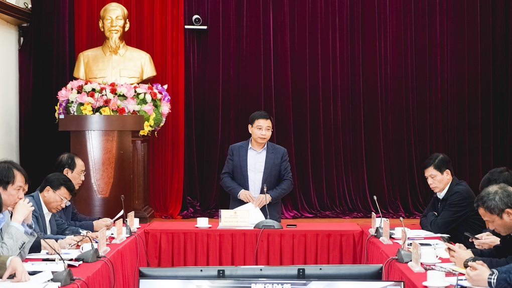 Bộ trưởng GTVT thúc triển khai các dự án giao thông trọng điểm - 1 Bộ trưởng GTVT thúc triển khai các dự án giao thông trọng điểm - 1