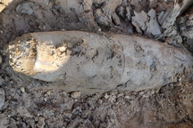 Phát hiện bom xuyên phá khi đào đất xây nhà