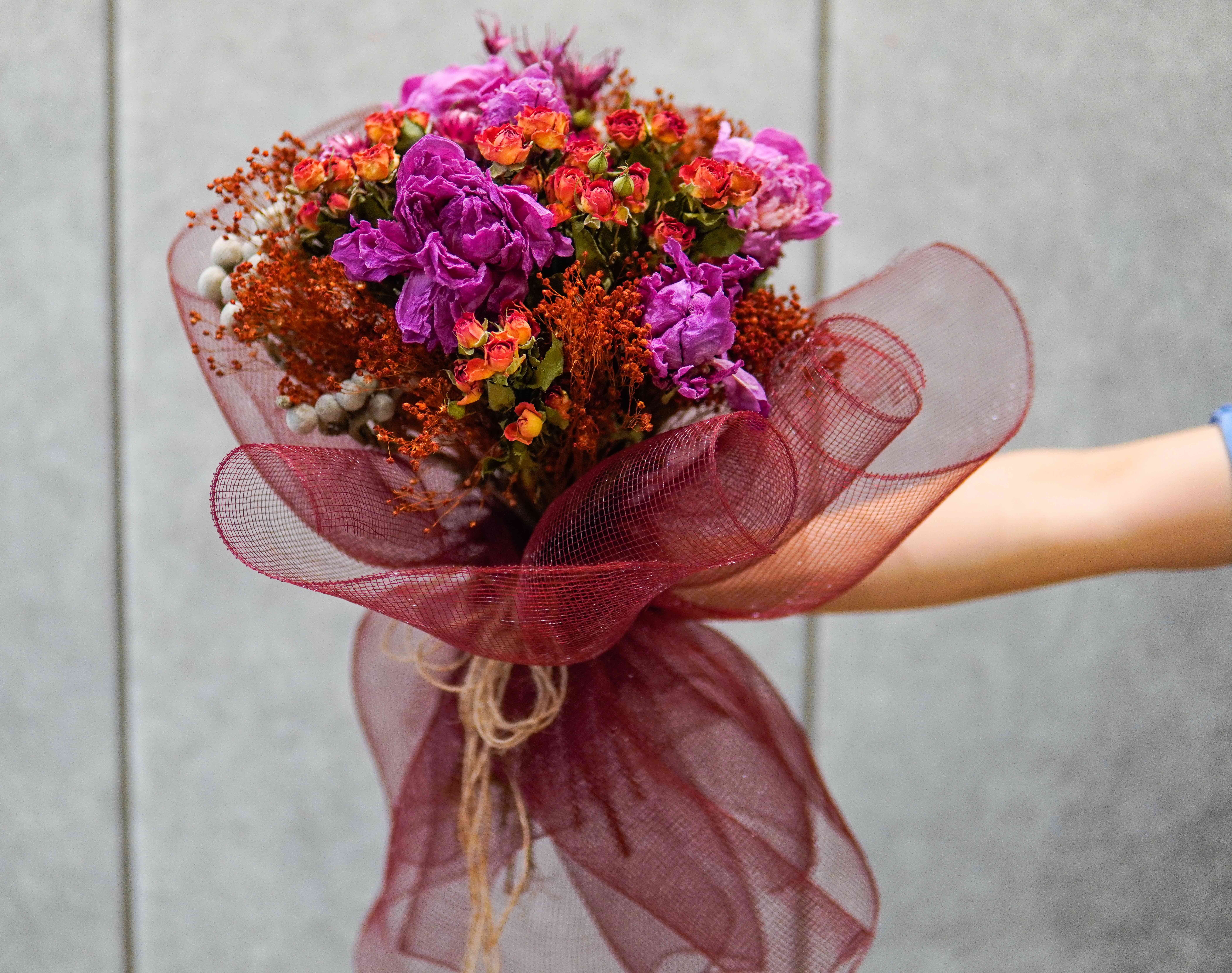 Sửng sốt về cây hoa giấy độc nhất vô nhị ở Việt Nam có giá hàng tỷ đồng - 2