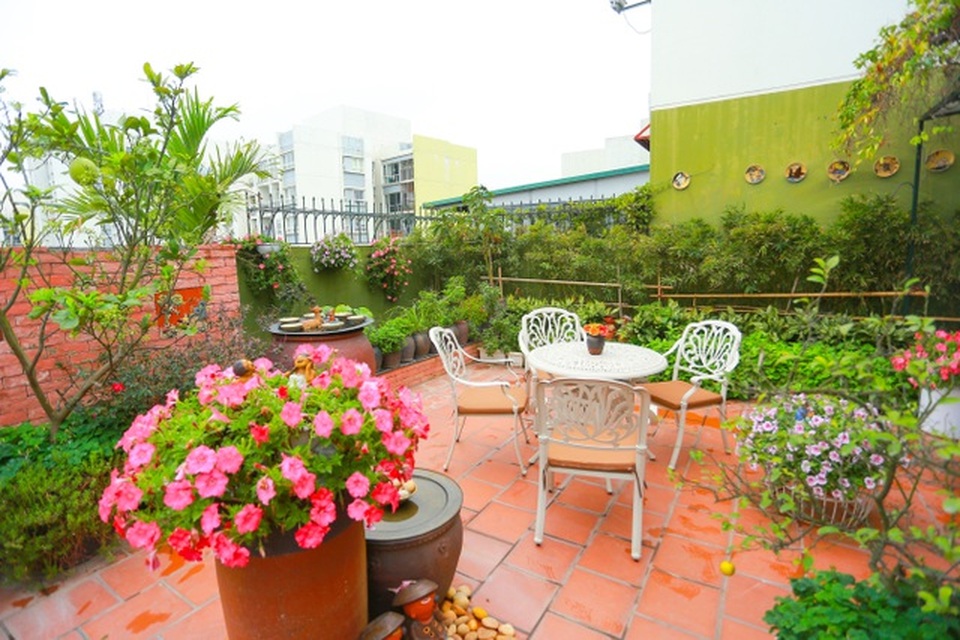Những căn penthouse sang trọng, với khu vườn trên mây đẹp mê ở Hà Nội - 3 Những căn penthouse sang trọng, với khu vườn trên mây đẹp mê ở Hà Nội - 3