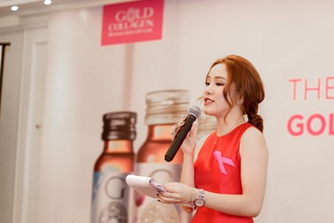 BTV Hoài Anh, Thu Hà thích thú dùng thử Gold Collagen trong sự kiện ra mắt sản phẩm