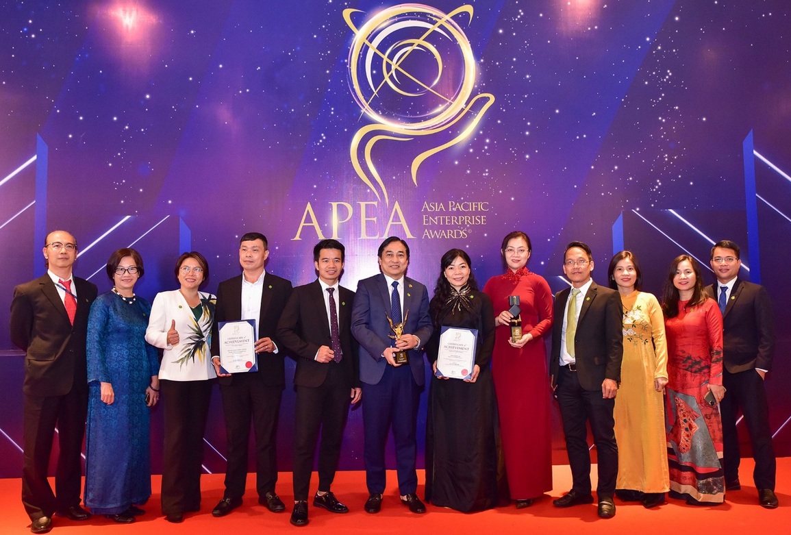 NovaGroup và Nova Consumer được vinh danh tại lễ trao giải APEA 2021 - 3 NovaGroup và Nova Consumer được vinh danh tại lễ trao giải APEA 2021 - 3