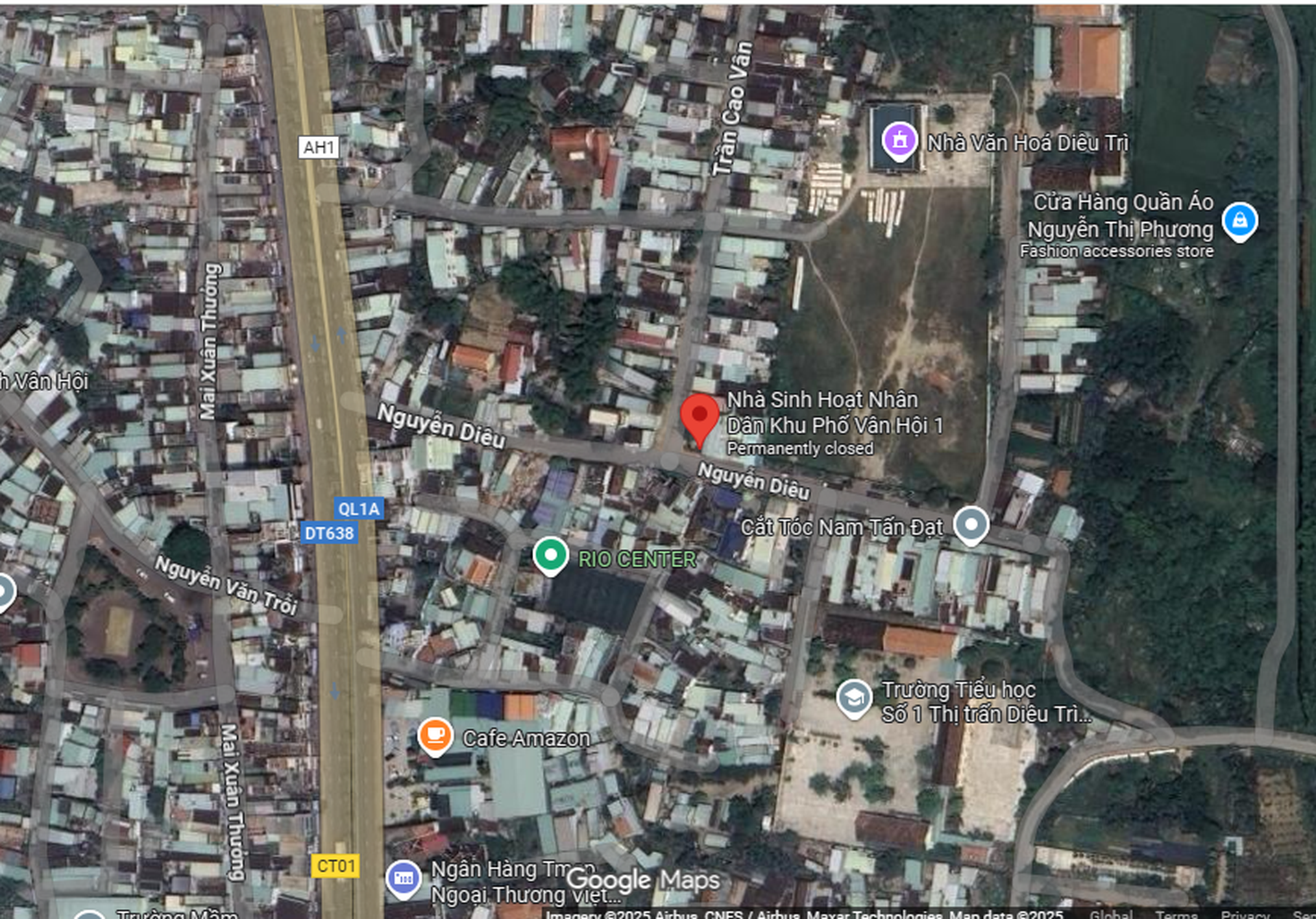 Người dân Gia Lai vật lộn giữa lũ lịch sử, đưa bò đến trụ sở xã trú - 15 Người dân Gia Lai vật lộn giữa lũ lịch sử, đưa bò đến trụ sở xã trú - 15