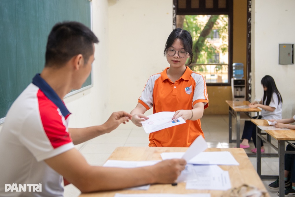 Gần 700 thí sinh không làm thủ tục thi lớp 10 tại Hà Nội - 1
