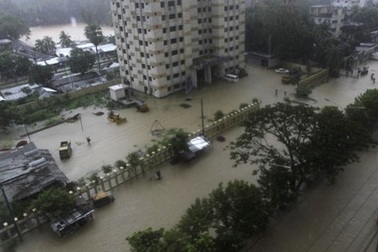 76 người chết do mưa lũ, lở đất tại Bangladesh 