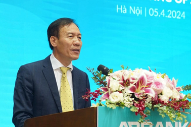 Chủ tịch ABBank mong cổ đông kiên nhẫn, muốn hái quả ngọt cần thời gian