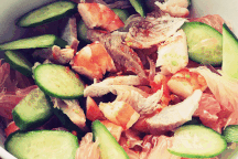 Khai vị với món salad tôm bưởi chua ngọt cực kỳ thanh mát