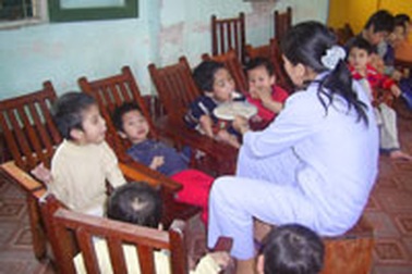 “Trại mồ côi”