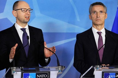 Ukraine cần tổ chức trưng cầu dân ý về vấn đề gia nhập NATO 