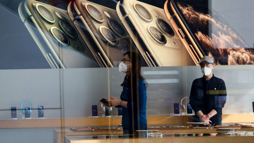 Apple mở lại nhiều cửa hàng ở Trung Quốc bất chấp dịch Covid-19 - 2 Apple mở lại nhiều cửa hàng ở Trung Quốc bất chấp dịch Covid-19 - 2