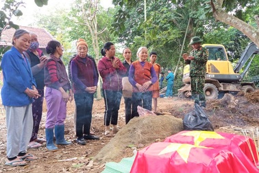 Hòa Bình: Cất bốc 15 hài cốt liệt sĩ hy sinh thời chống Pháp