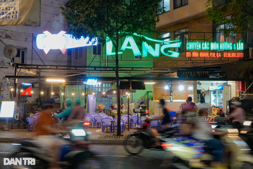 Quán nhậu khu sầm uất nhất TPHCM cắn răng trả mặt bằng giữa mùa liên hoan - 1 Quán nhậu khu sầm uất nhất TPHCM cắn răng trả mặt bằng giữa mùa liên hoan - 1