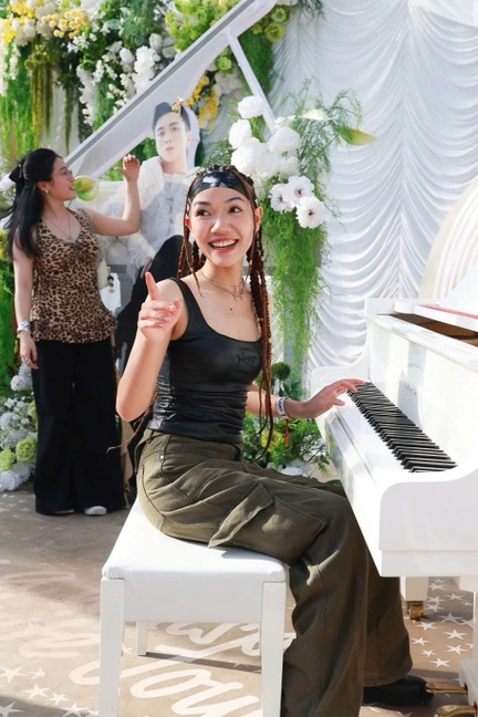 Đêm nhạc SOOBIN: Khán giả từ Nhật Bản bay về, chi 2 triệu đồng làm tóc