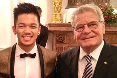 Tổng thống Đức dành nhiều lời khen ngợi Quán quân Vietnam Idol 2015