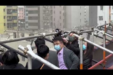 Cháy Trung tâm Thương mại Thế giới ở Hong Kong, hơn 300 người mắc kẹt