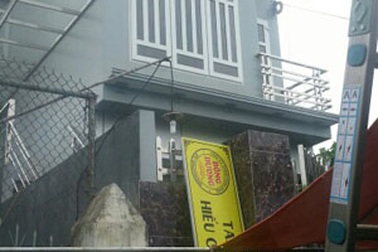 Mở cửa sổ quá đà, ngã xuống đất tử vong?