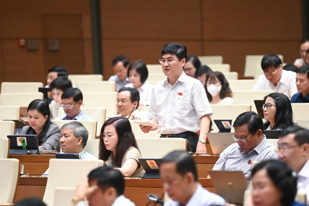 Đề nghị nghiên cứu “chỉ định nhân sự trong trường hợp đặc biệt” ở tỉnh mới - 2 Đề nghị nghiên cứu “chỉ định nhân sự trong trường hợp đặc biệt” ở tỉnh mới - 2