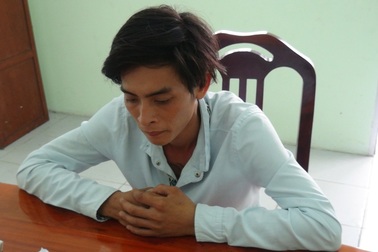 Bắt đối tượng 9x tàng trữ “hàng đá”