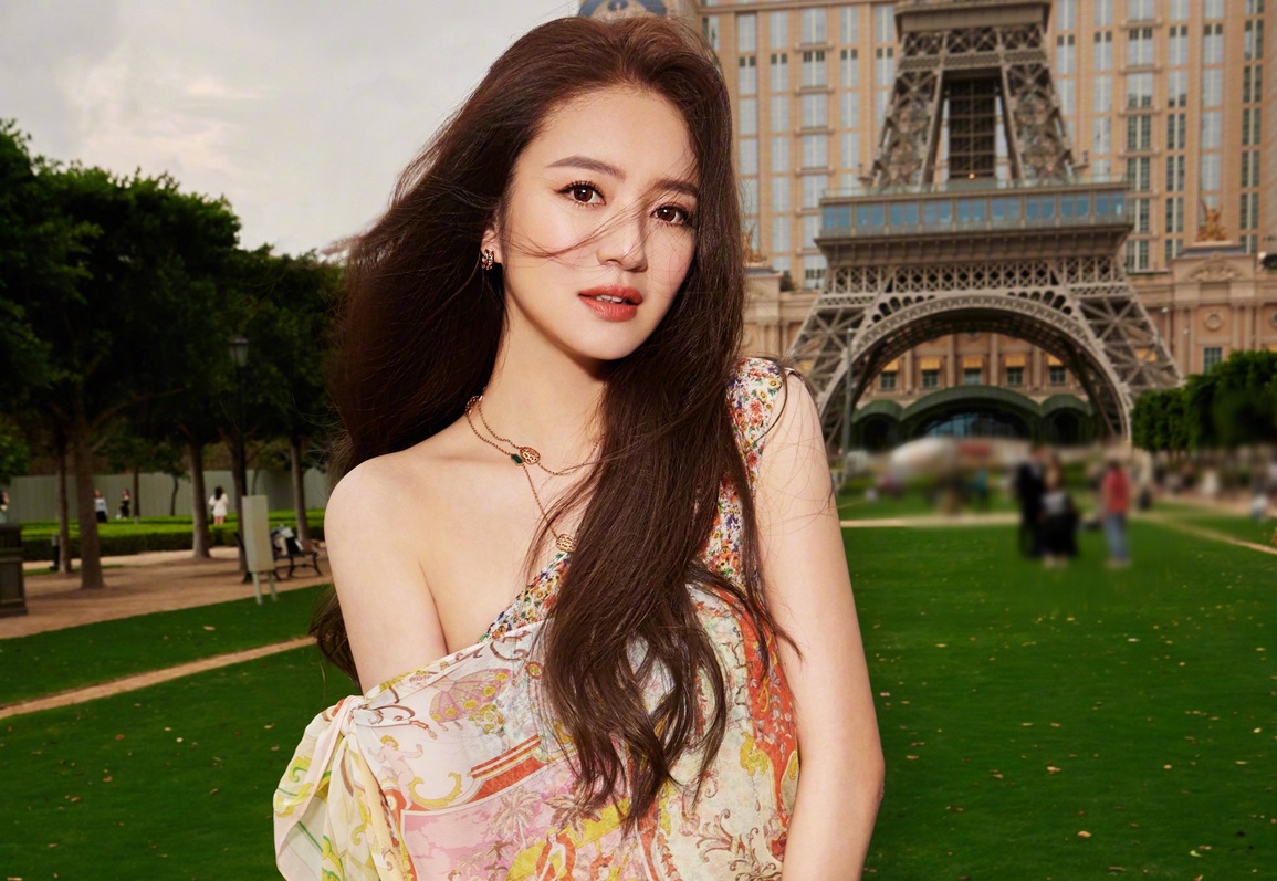 Vén màn hôn nhân ngột ngạt của An Dĩ Hiên trước khi chồng tỷ phú bị bắt - 2 Vén màn hôn nhân ngột ngạt của An Dĩ Hiên trước khi chồng tỷ phú bị bắt - 2