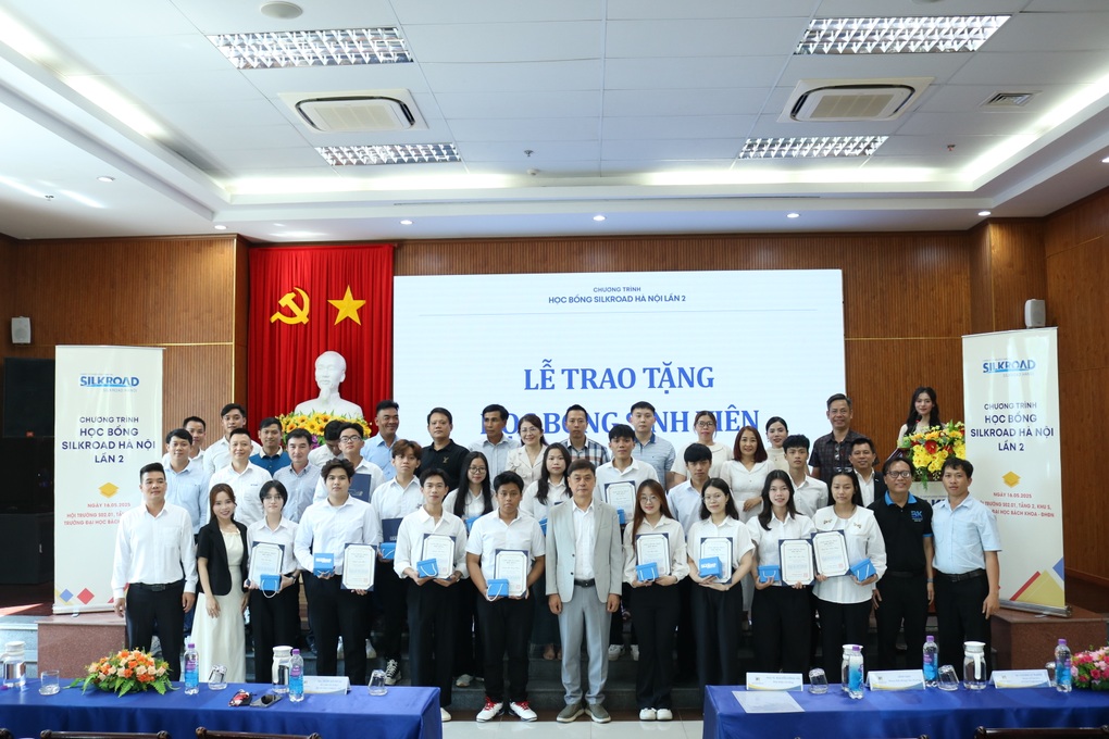 Học bổng Silkroad Hà Nội - Vun đắp tương lai sinh viên Việt Nam - 2 Học bổng Silkroad Hà Nội - Vun đắp tương lai sinh viên Việt Nam - 2