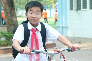 Hà Nội: Nam sinh nhà nghèo trả lại 70 triệu đồng cho người đánh rơi