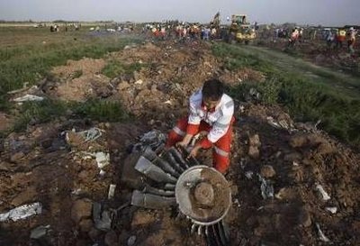 Các hộp đen của máy bay Iran “đã bị hỏng” 