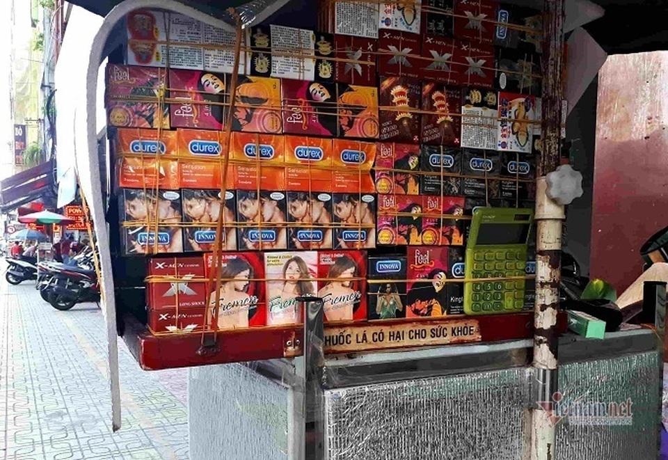 Phố bán thần dược sung sướng, hướng dẫn bẫy tình ở Sài Gòn - 1 Phố bán thần dược sung sướng, hướng dẫn bẫy tình ở Sài Gòn - 1