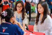 Thi tốt nghiệp THPT năm 2025: Có 2 ca thi, tăng gấp đôi mã đề