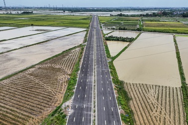 Đường trục phát triển kinh tế dài 6,5km trị giá hơn 500 tỷ đồng ở Hà Nội