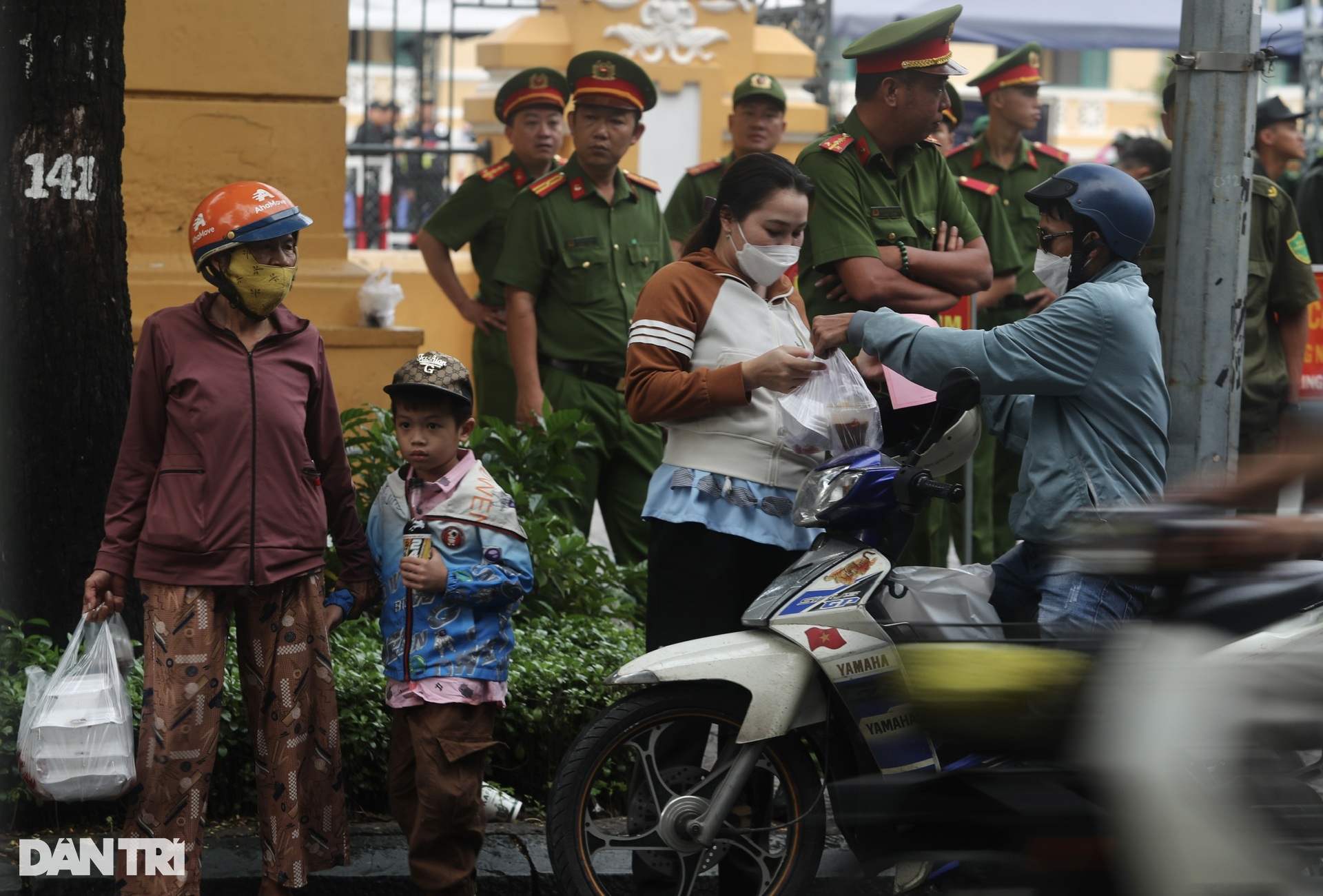 An ninh thắt chặt tại phiên tòa vụ án Vạn Thịnh Phát giai đoạn 2 - 11