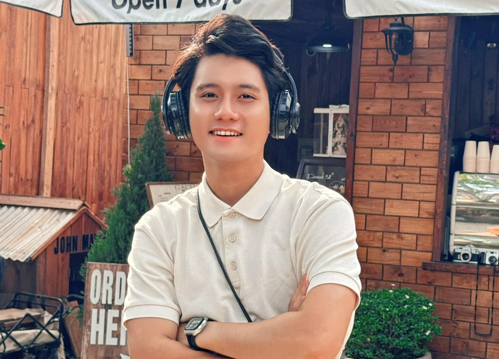 Nam diễn viên từng review quán cà phê hẹn hò ở TPHCM: Cứ xin lỗi là xong? - 1 Nam diễn viên từng review quán cà phê hẹn hò ở TPHCM: Cứ xin lỗi là xong? - 1