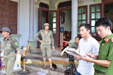 Chặn đứng 4 tấn mỡ hôi thối tuồn ra thị trường tiêu thụ