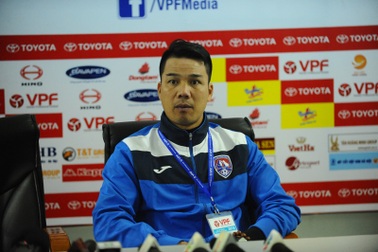 HLV Như Thuần: “Hà Nội T&T đang gặp vấn đề!”