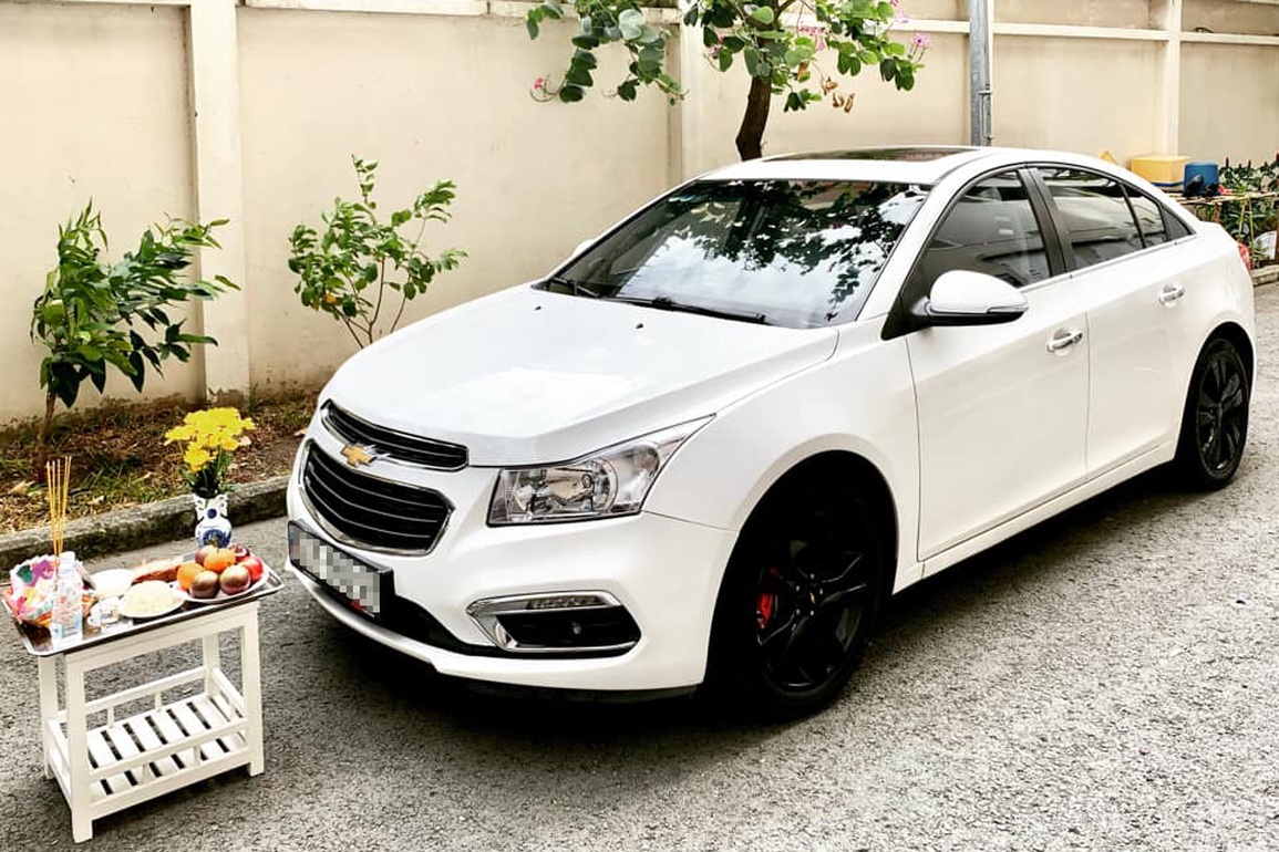 Tôi cúng lễ khi mua ô tô mới, thắp hương xe hằng tháng thì có gì sai? - 2 Tôi cúng lễ khi mua ô tô mới, thắp hương xe hằng tháng thì có gì sai? - 2