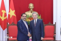 Tổng Bí thư Tô Lâm tiếp Chủ tịch Tập đoàn Adani của Ấn Độ