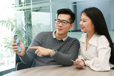"Nóng": Có gì đặc biệt ở SmartBanking thế hệ mới mà người dùng đang đua nhau trải nghiệm