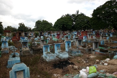 TPHCM: Đất khu nghĩa trang Bình Hưng Hoà đang được "thổi" giá chóng mặt