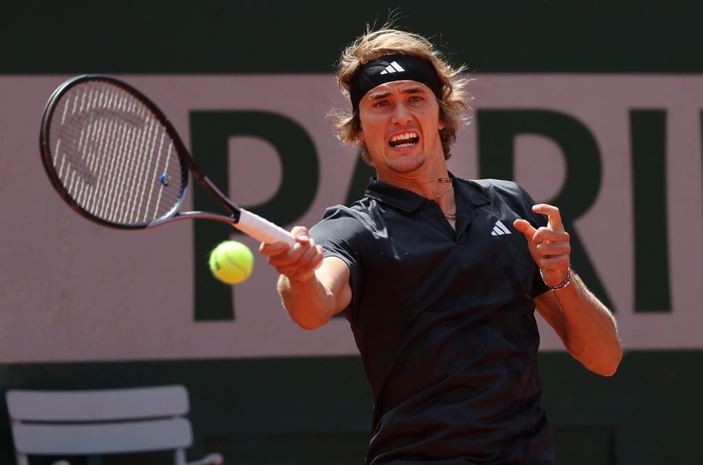 Medvedev thua sốc tay vợt tới từ vòng loại tại Roland Garros - 3 Medvedev thua sốc tay vợt tới từ vòng loại tại Roland Garros - 3
