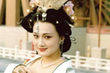 Cuộc sống nhiều bất ngờ của "Dương Quý Phi đẹp nhất mọi thời đại"