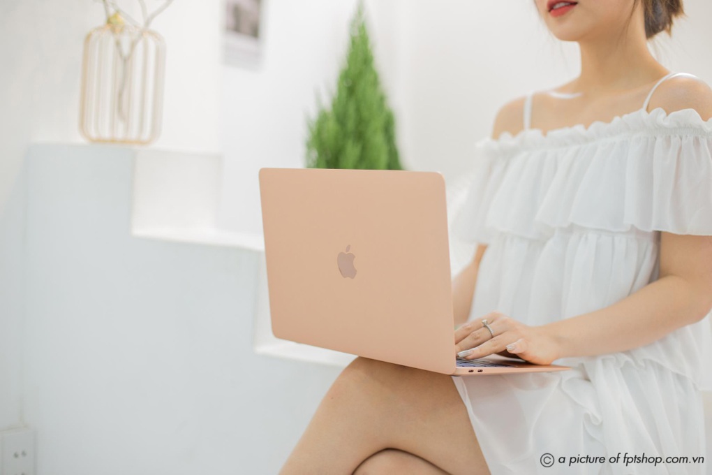 FPT Shop ưu đãi giảm giá mùa Tết đến 6,8 triệu đồng cho Apple chính hãng - 2 FPT Shop ưu đãi giảm giá mùa Tết đến 6,8 triệu đồng cho Apple chính hãng - 2