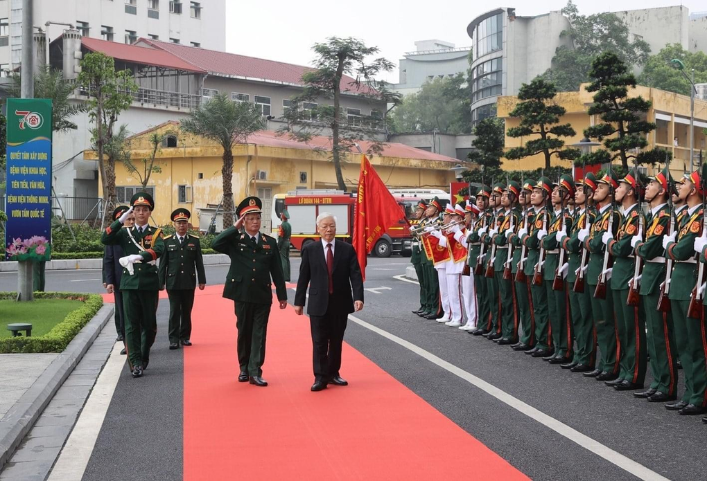 Những ngày điều trị cuối cùng của Tổng Bí thư trên giường bệnh - 1