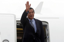 Thủ tướng Campuchia tới Trung Quốc tìm viện trợ