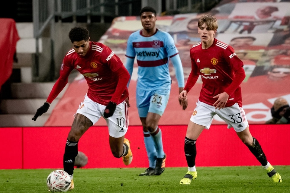 Những khoảnh khắc Man Utd vượt qua West Ham - 12 Những khoảnh khắc Man Utd vượt qua West Ham - 12