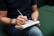 Thư gửi vợ cũ: “Chúng ta rồi sẽ hạnh phúc, chỉ là không cùng với nhau”