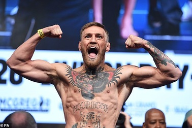 "Gã điên" McGregor nhận lời thách đấu của tay đấm huyền thoại De La Hoya