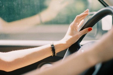 Tay lái ô tô bị rung - Xe bị hỏng ở đâu?