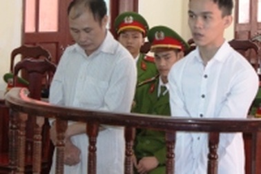 Bố dượng dẫn con của vợ vào tù vì trộm cắp tài sản