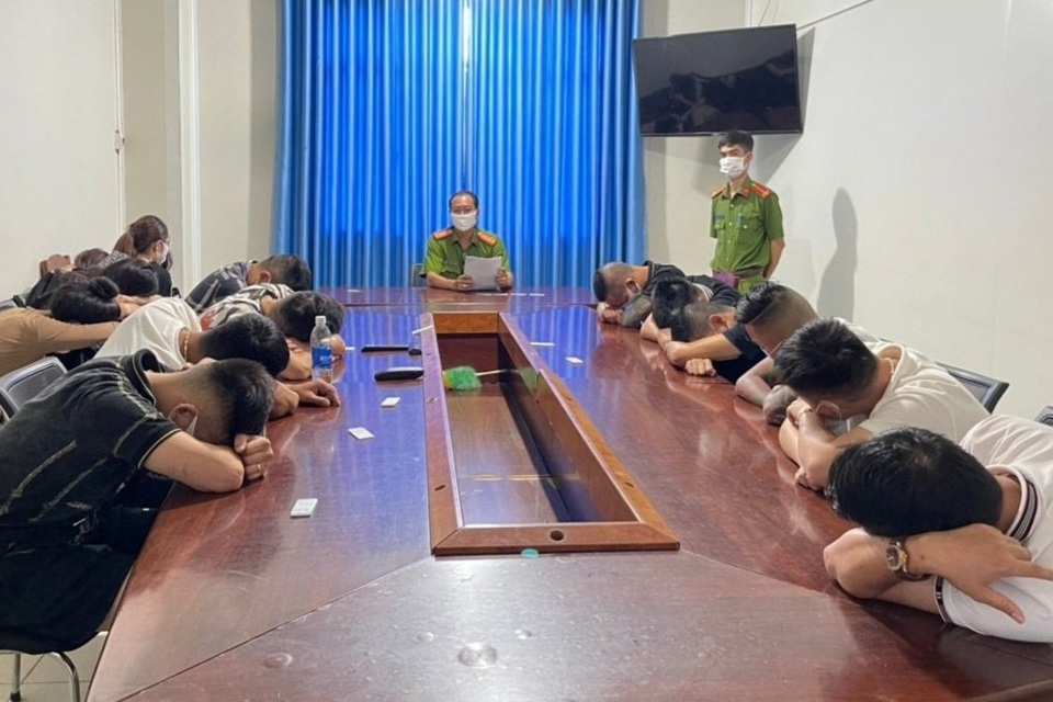 Phát hiện 16 du khách Hải Phòng chơi ma túy trong khách sạn ở Phú Quốc - 1 Phát hiện 16 du khách Hải Phòng chơi ma túy trong khách sạn ở Phú Quốc - 1