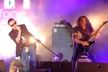 Lửa Rock đốt cháy Biên Hoà